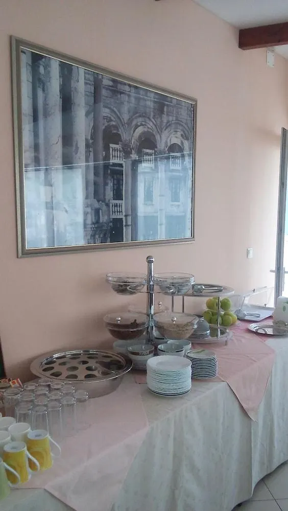 Villa Marjela Split Bed & Breakfast