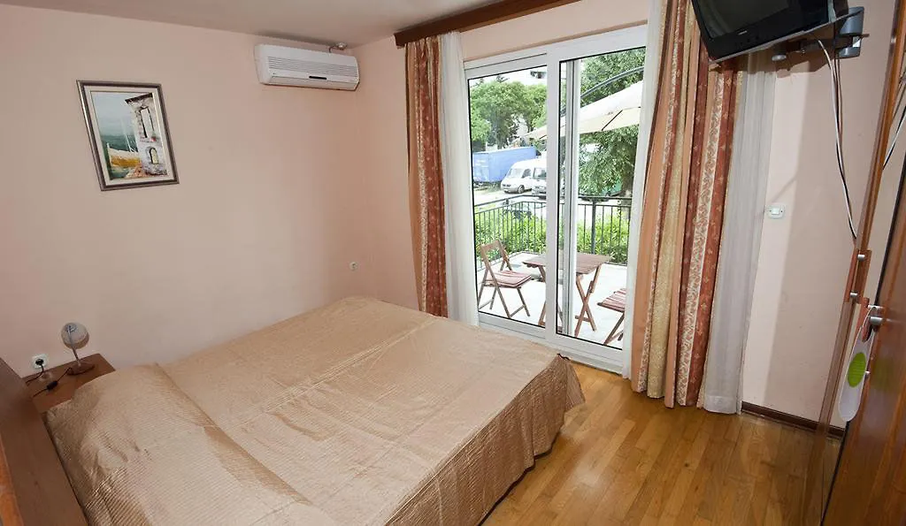 Villa Marjela Split Bed & Breakfast
