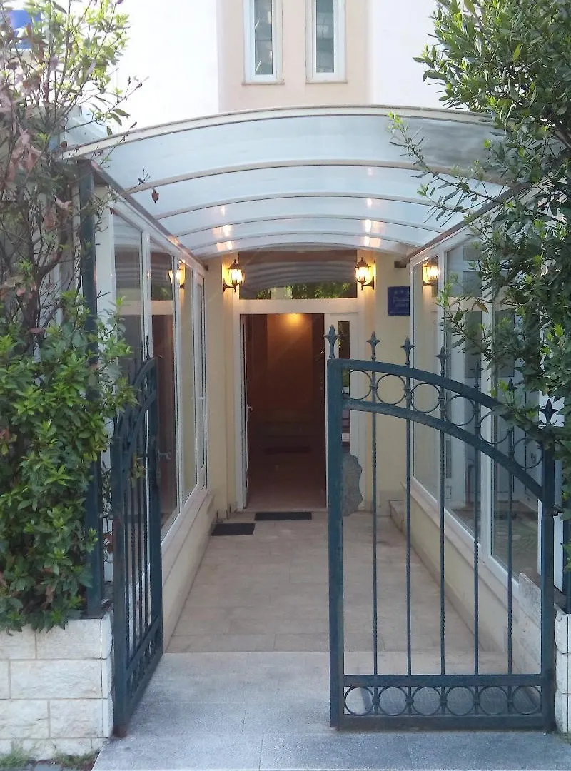 Villa Marjela Split 3*,  Croatia